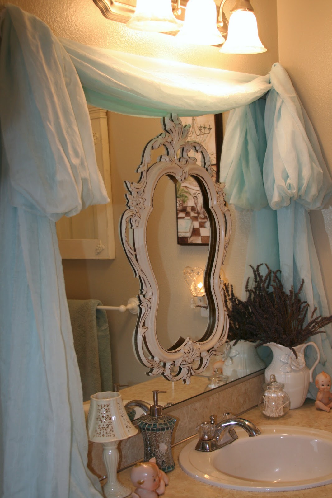 For the love of white My Glam Bath