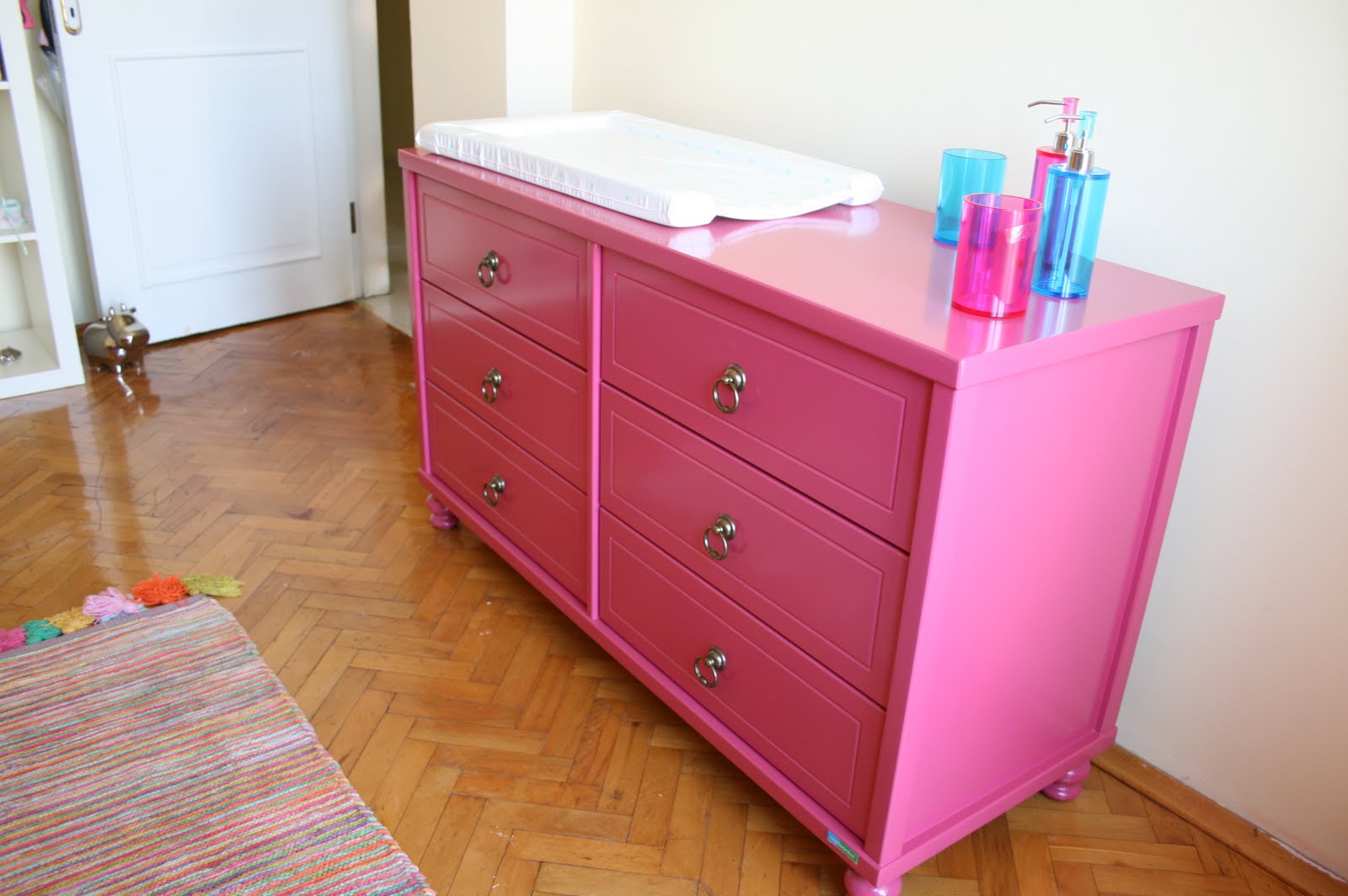 Biraz Karışık bir Bibeh Odası DOORSTEPPING