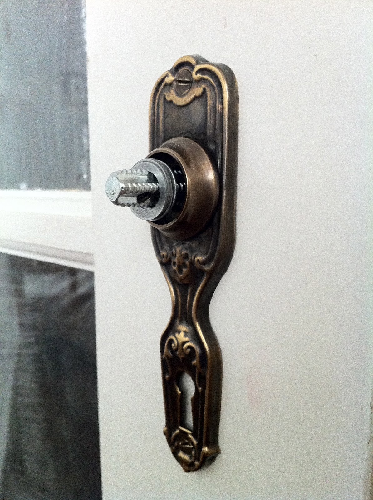 My Fifties Kitchen Redo HOW TO INSTALL AN ANTIQUE DOOR KNOB