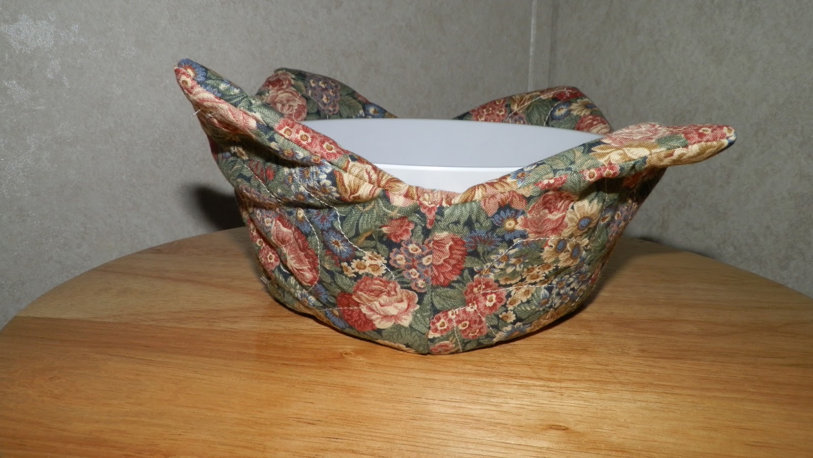 "Go For It" Embroidery Microwave Hot Bowl Holder