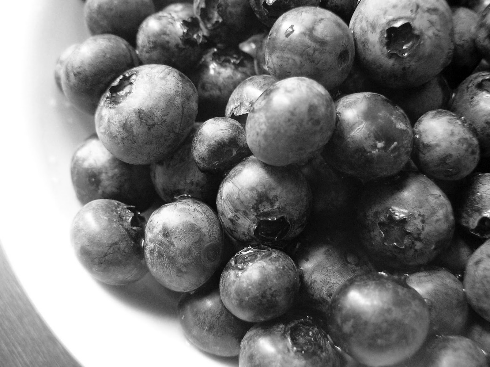 The Melting Pot Black and White Wednesday Blueberries, freshly
