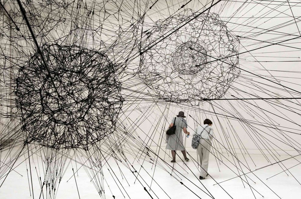 i.art.rachel Tomas Saraceno