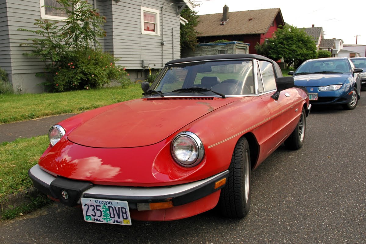 Old Parked Cars 1986 Alfa Romeo Spider Graduate