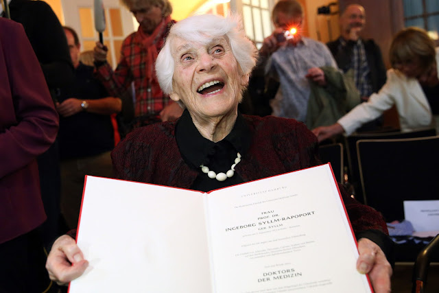 102 Years Old Woman gets Doctorate after 77 years from a German University