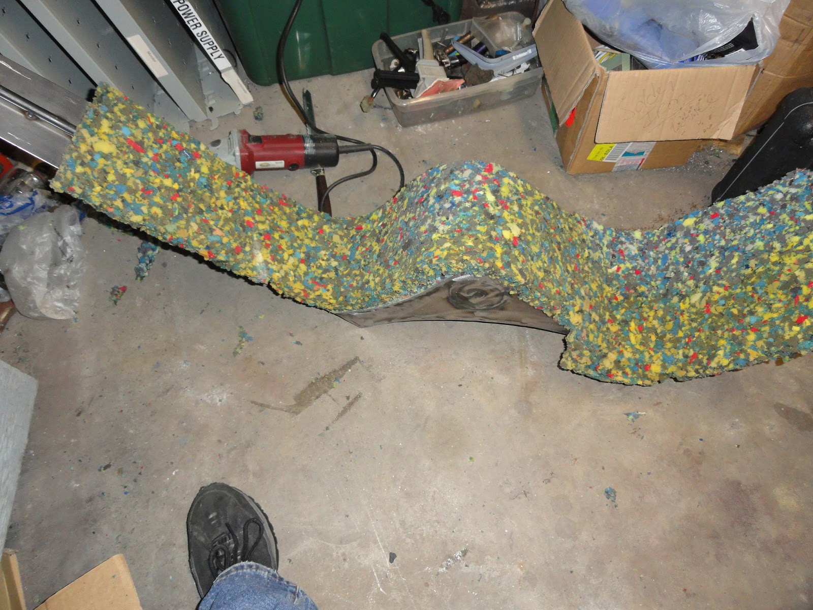 DCW Making a Chopper King/Queen seat from scratch!