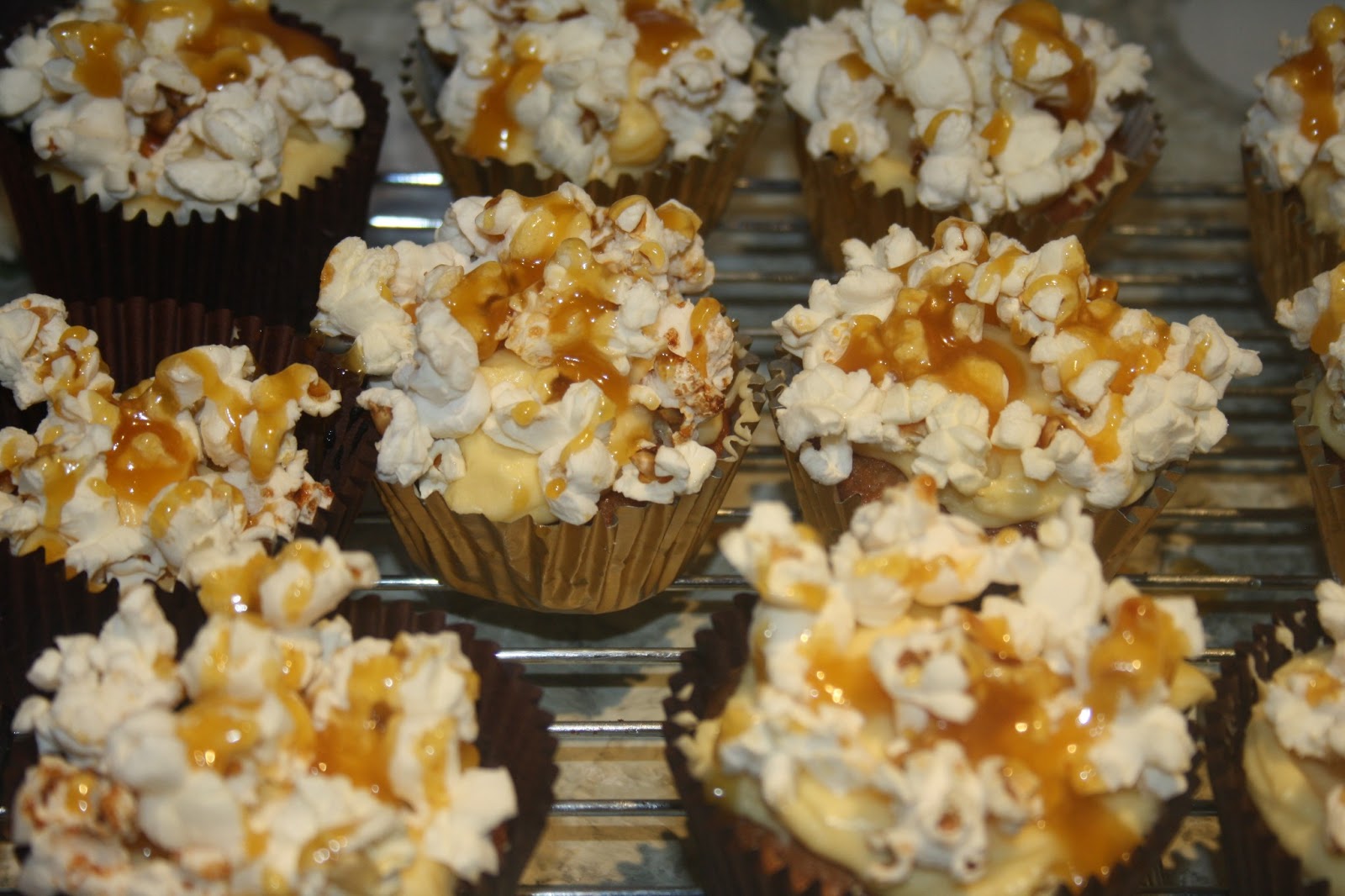 Caroline Makes.... Toffee Popcorn Cupcakes
