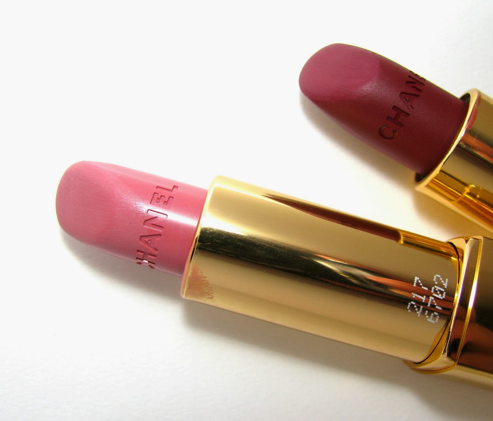 The Beauty Alchemist: Chanel La Désirée Rouge Allure Velvet & Radieuse Rouge  Allure Lipsticks- Holiday 2013