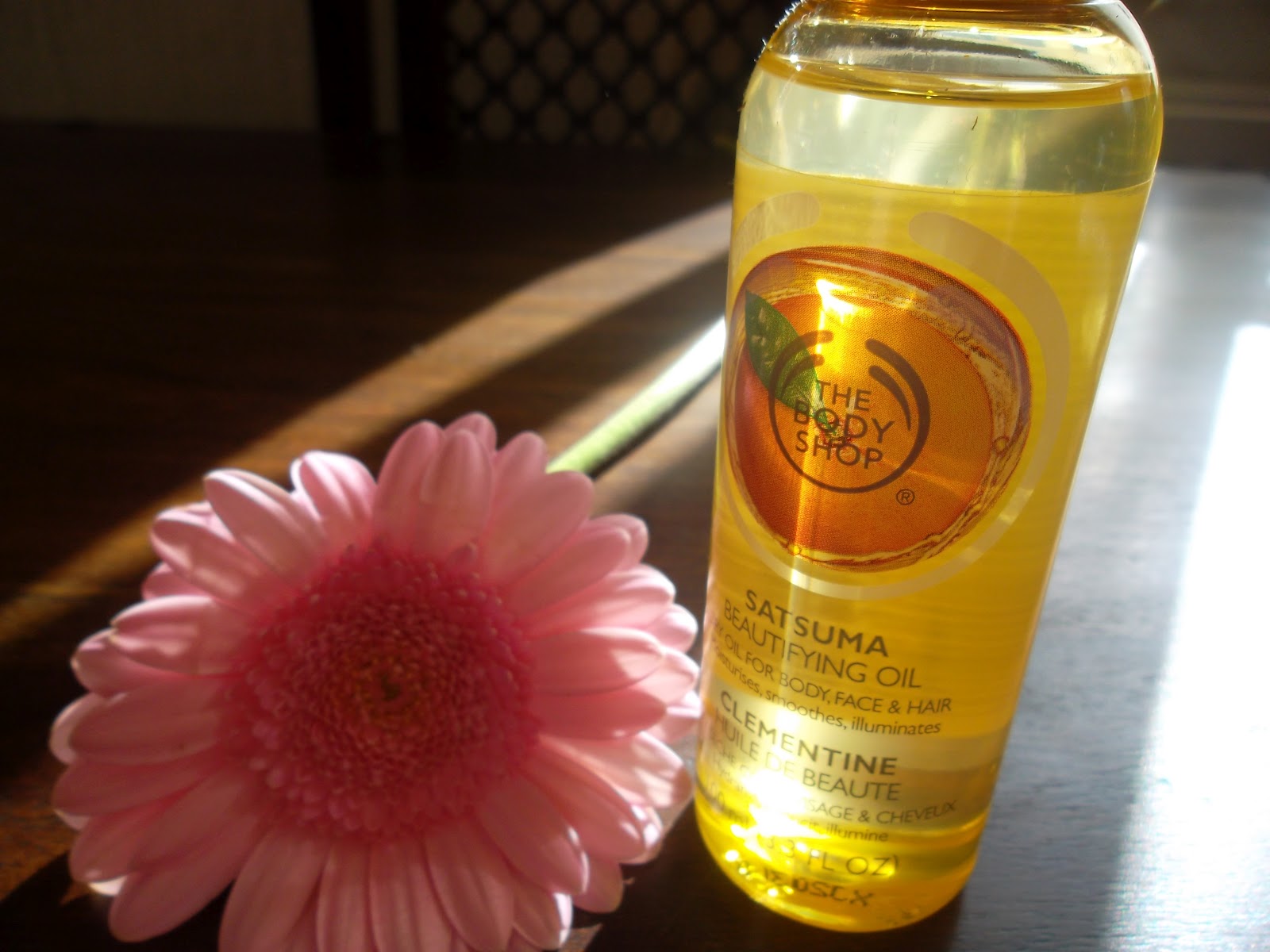 WhenItRainsItPours REVIEW The Body Shop Satsuma Beautifying Oil