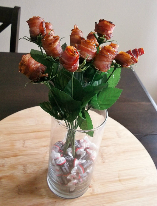 petit+jean+bacon+roses+MM.png