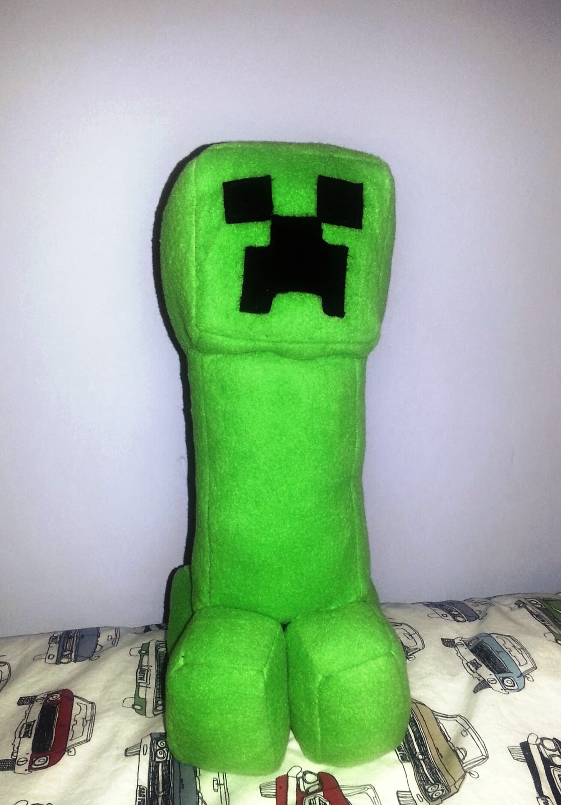 Louie Girl Fiberarts: The Creeper