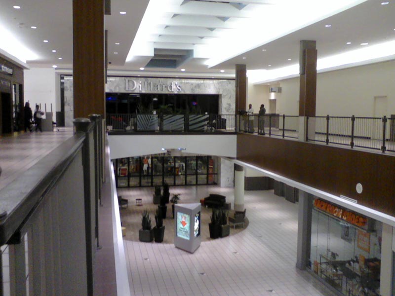... and Mid-Atlantic Retail History: University Square Mall: Tampa, FL
