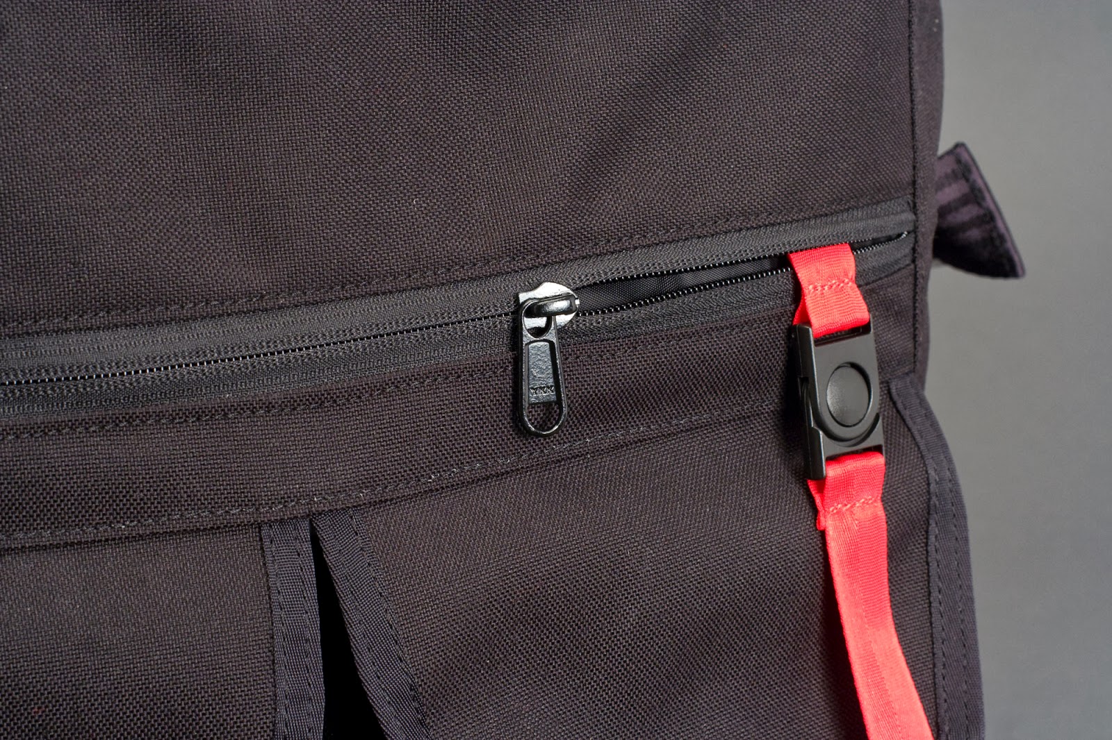 messenger bags HAWK M