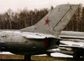 Хвостовая часть фюзеляжа перехватчика МиГ-19ПМ