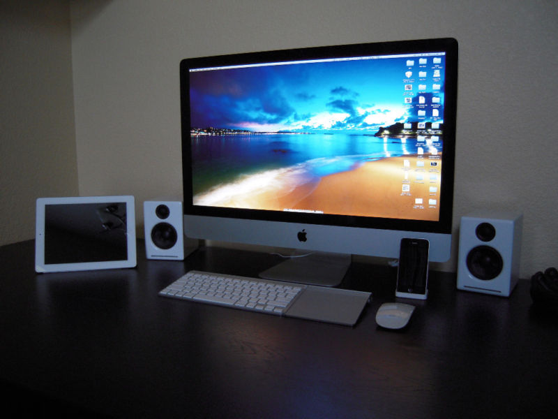 Damon Cool Picture Cheap Apple iMac Laptop Computer