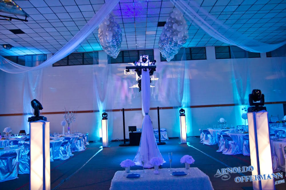 Amber and Eddie 39s New Years Eve Wedding Organza and Balloon Drops Amber and Eddie 39s New Years Eve Wedding Organza and Balloon Drops