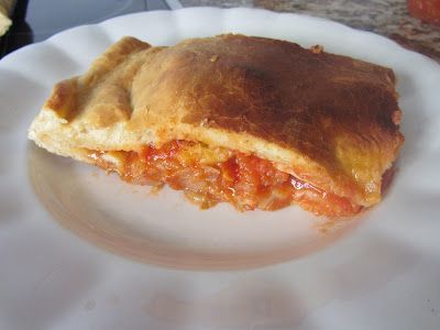 Empanada De Bacalao Ahumado Y Pisto De Verduras
