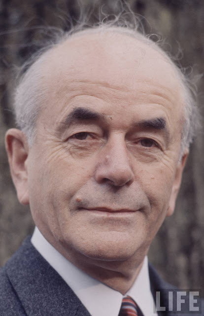 Jolt bernard beckett essays 04 image