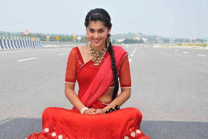 Tapsee Pannu in Red Saree sitting on highway - Tapsee in Red Saree on main road 