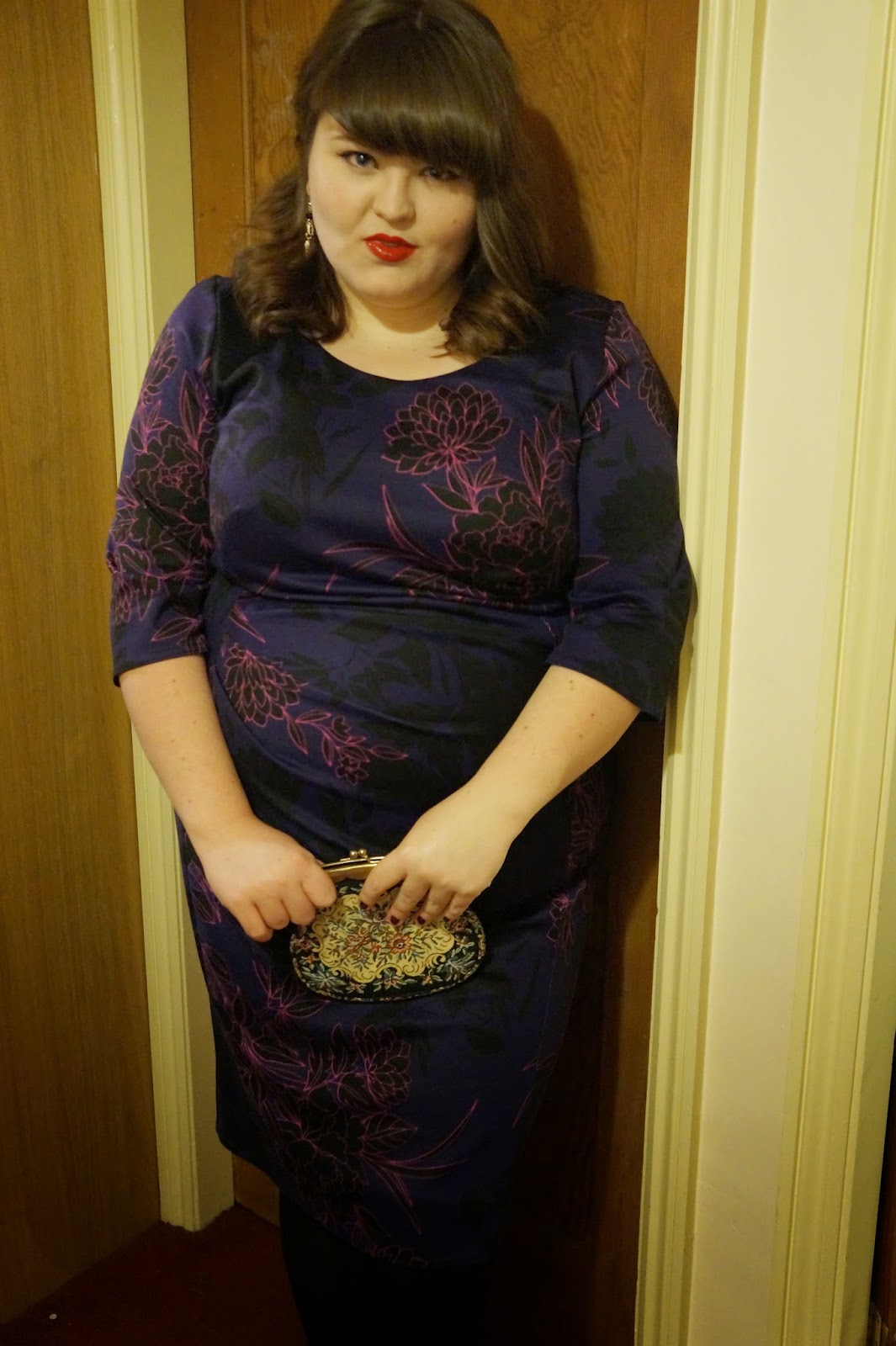 Ladylike Glamour with Scarlett & Jo. | A rose like this.