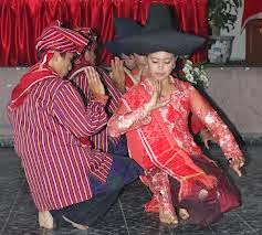 Download this Tarian Tradisional Sumatera Utara picture