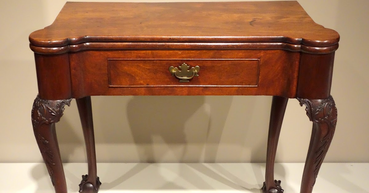 How to Clean Traditional Mahogany Furniture