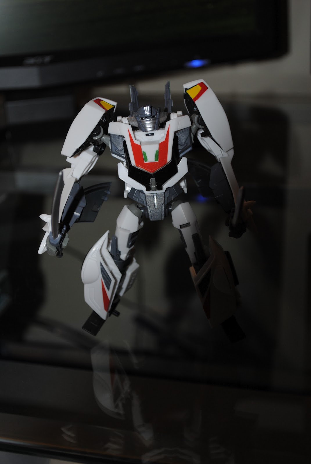 Cybertron and Beyond: Prime RID Wheeljack