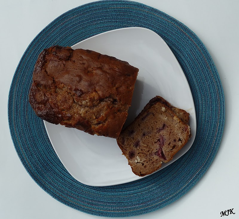 Melissa's Cuisine Strawberry Cream Cheese Bread