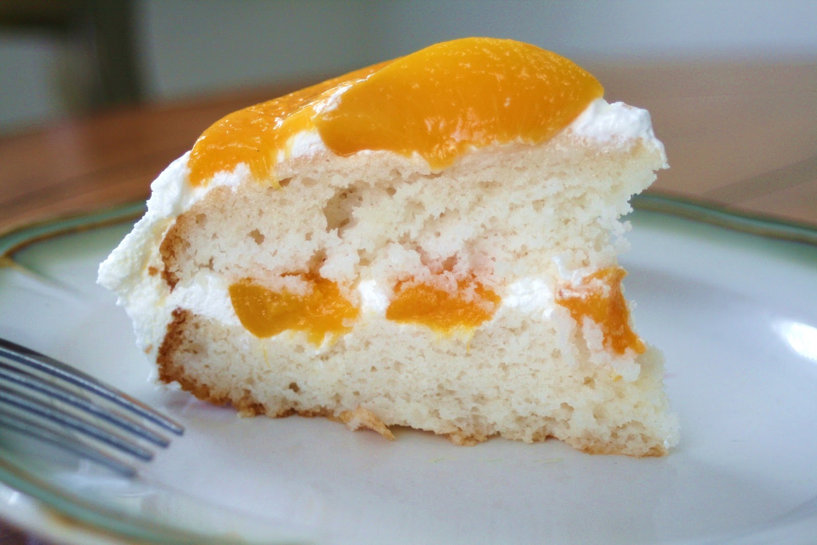 I Thee Cook Peaches and Cream Cake
