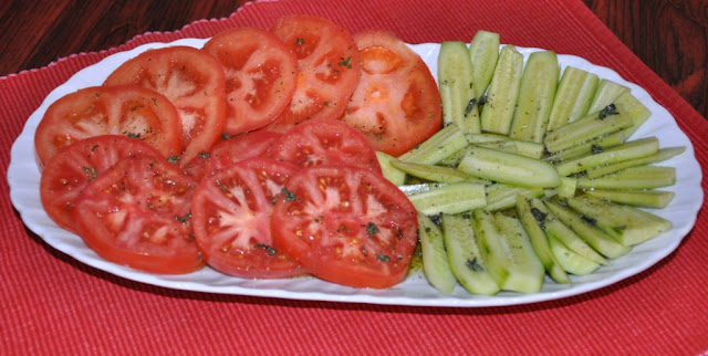 Mediterranean Tomato-Cucumber Salas Recipe by www.dish-away.com