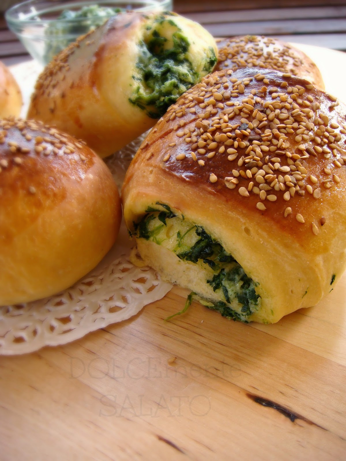 DOLCEmente SALATO Trancetti di brioches ricotta e spinaci