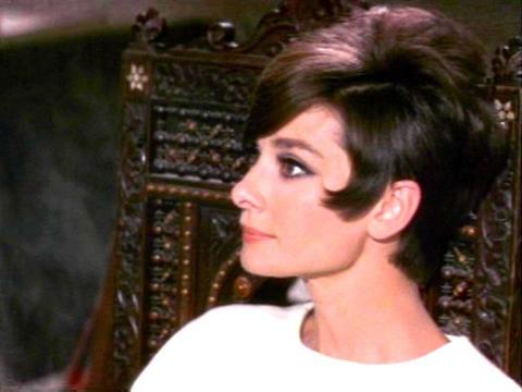 Taglio di capelli audrey hepburn