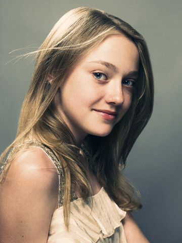Dakota Fanning Profile