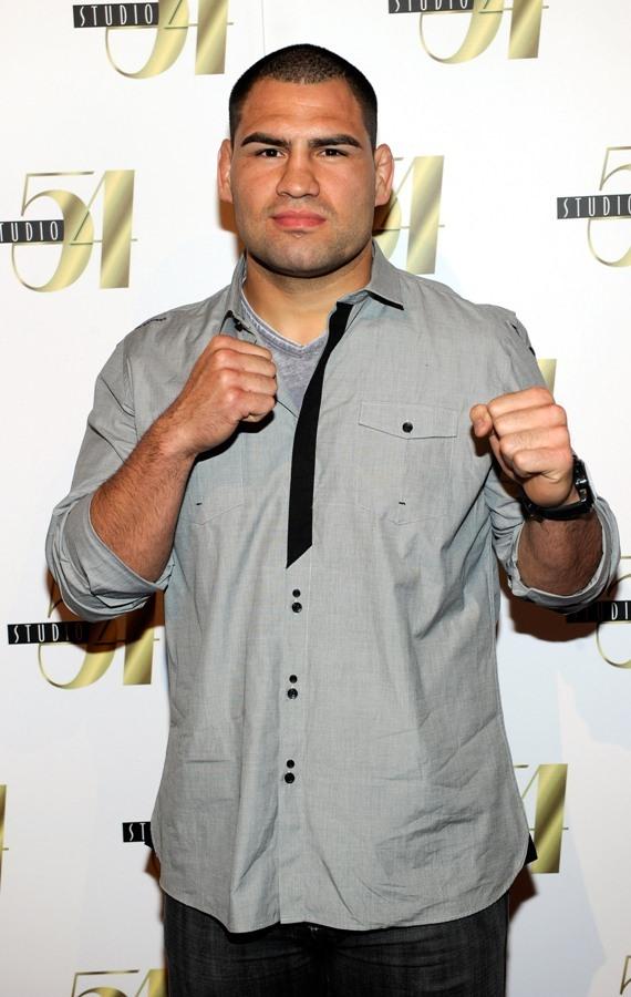 cain+velasquez+red+carpet.jpg