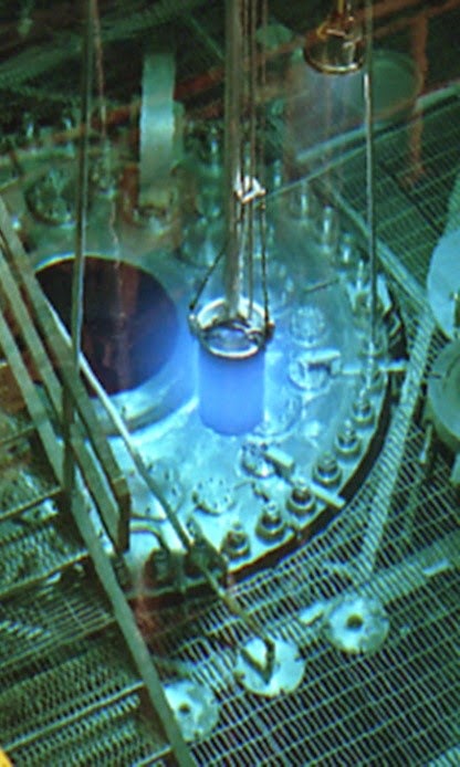 reactor pool at ORNL's High Flux Isotope Reactor