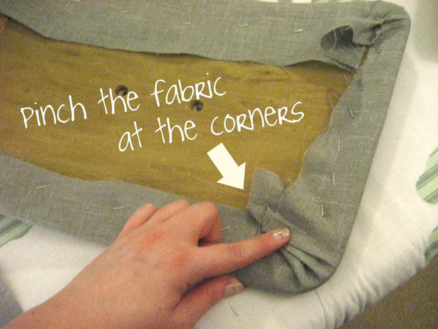 31 diy Reupholstering a Chair