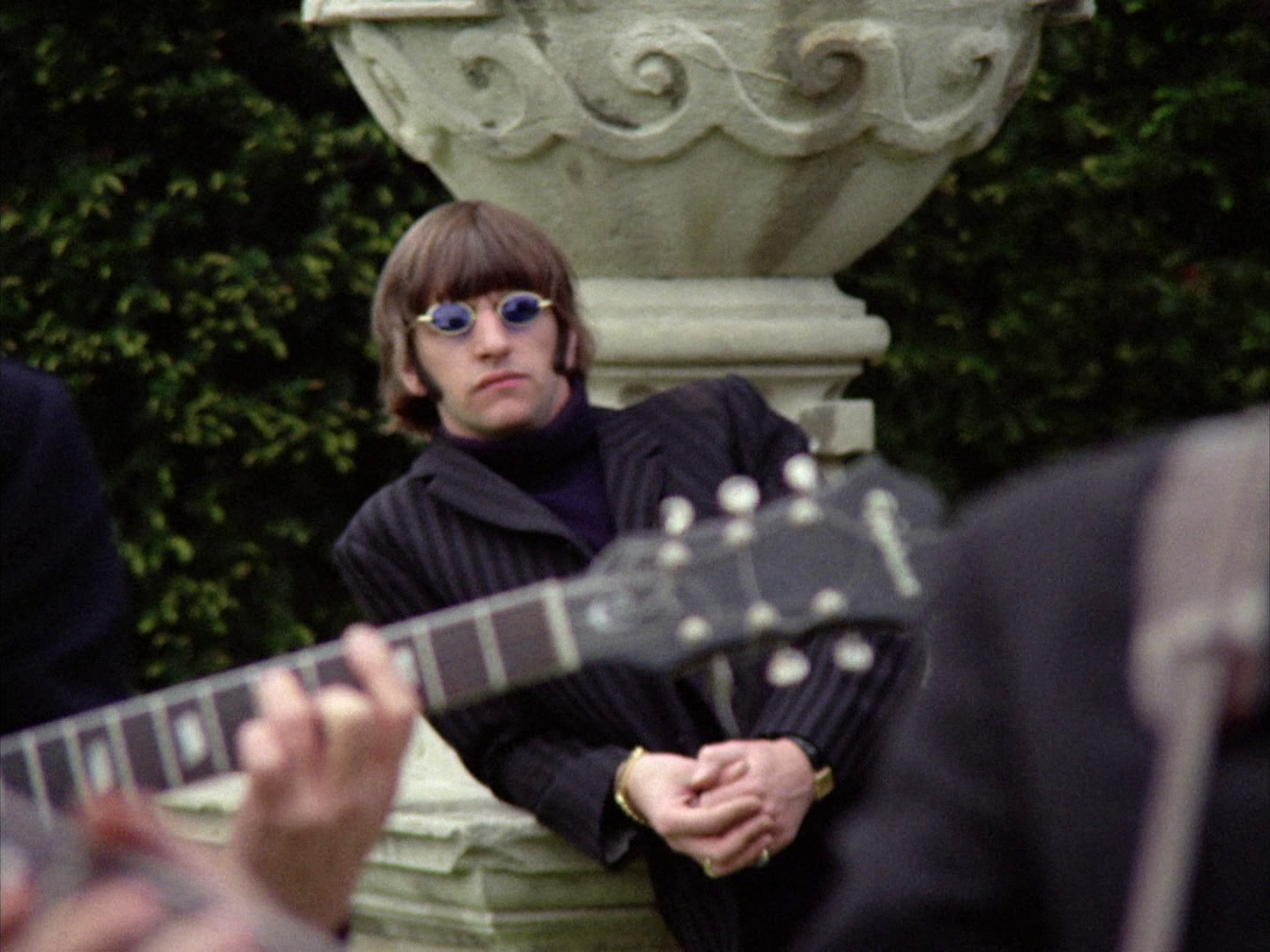 paper back writer 「ペイパーバック・ライター」 (paperback writer. paper back writer 「ペイパーバック・ライター」 (paperback writer.