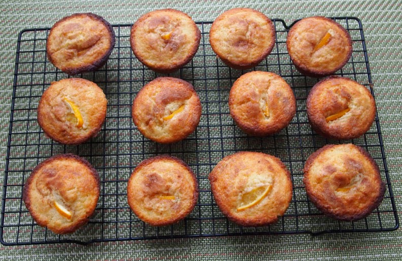 minxeats recipes, recaps, and restaurant reviews Meyer Lemon Muffins