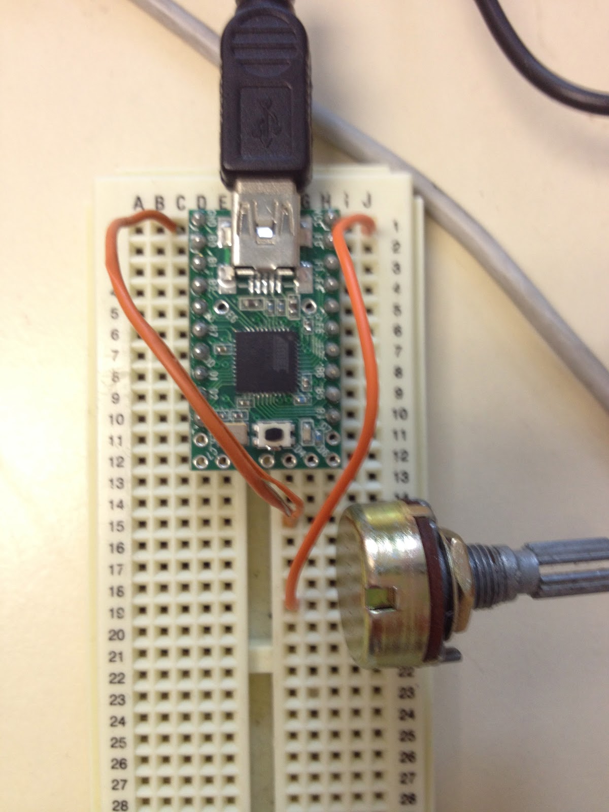 littlescale A Very Simple DIY USB MIDI Controller