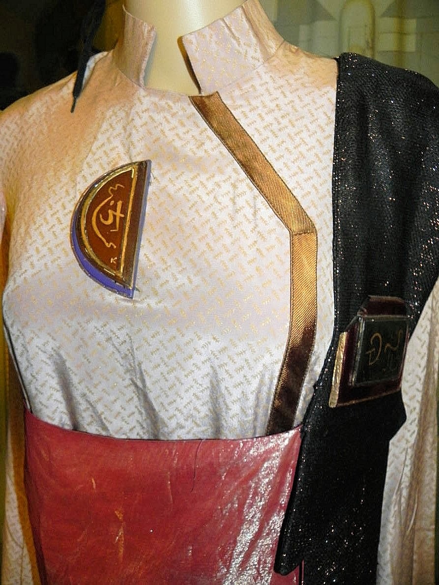 Star Trek Prop, Costume & Auction Authority Vulcan Priestess Robes
