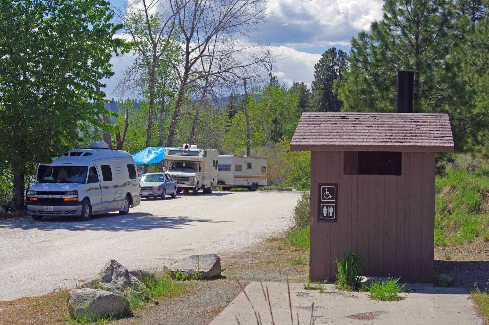 usbackroads™ Leader Lake, Highway 20, Washington