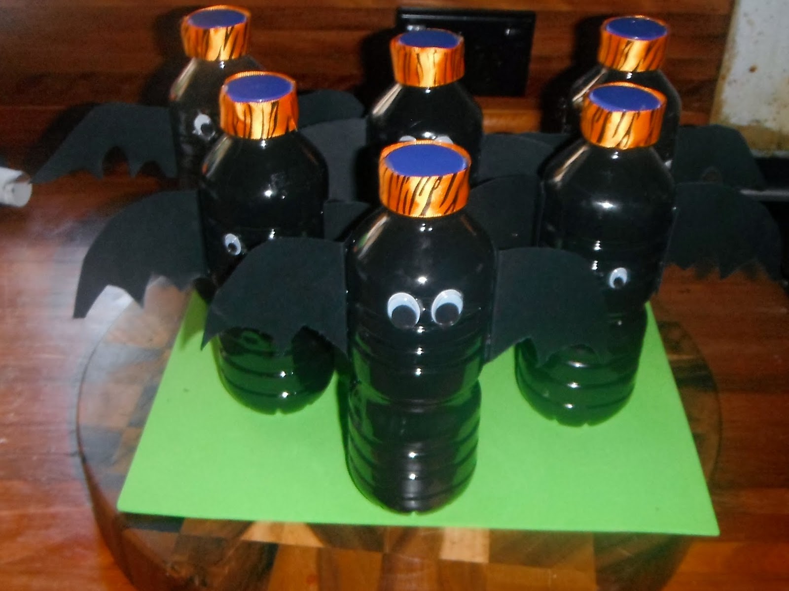 Black Playdough Halloween Bats - Halloween Activities for Kids - Messy  Little Monster