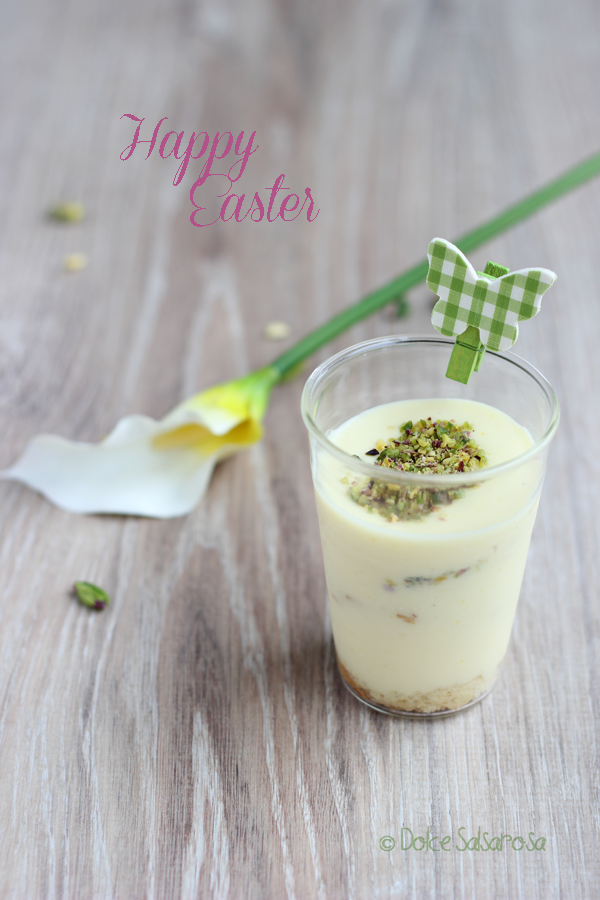 tiramisù di colomba, vaniglia e pistacchi