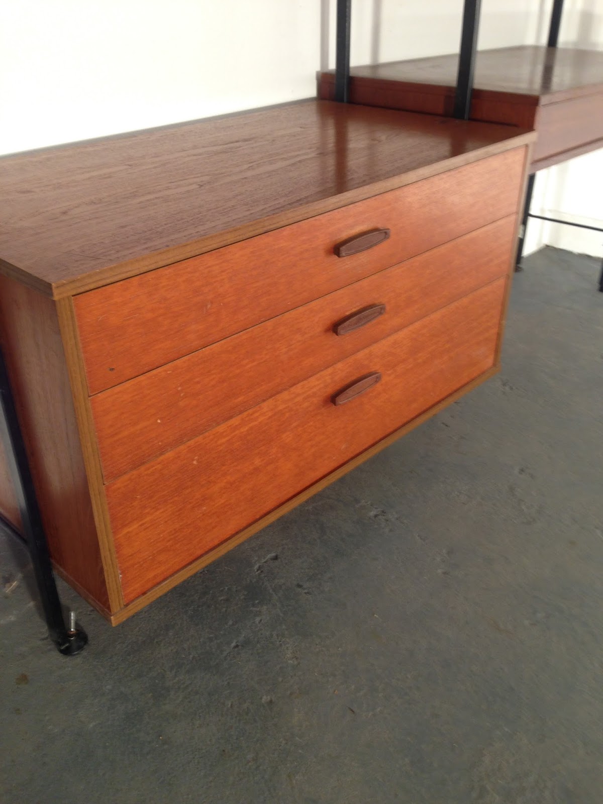 Vintage Furniture Ireland OCD Vintage Avalon Shelving Unit