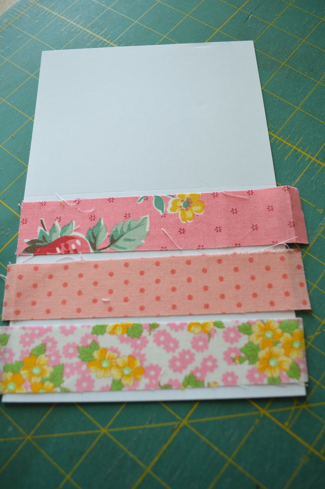 THE QUILT BARN Scrappy Fabric Card Tutorial
