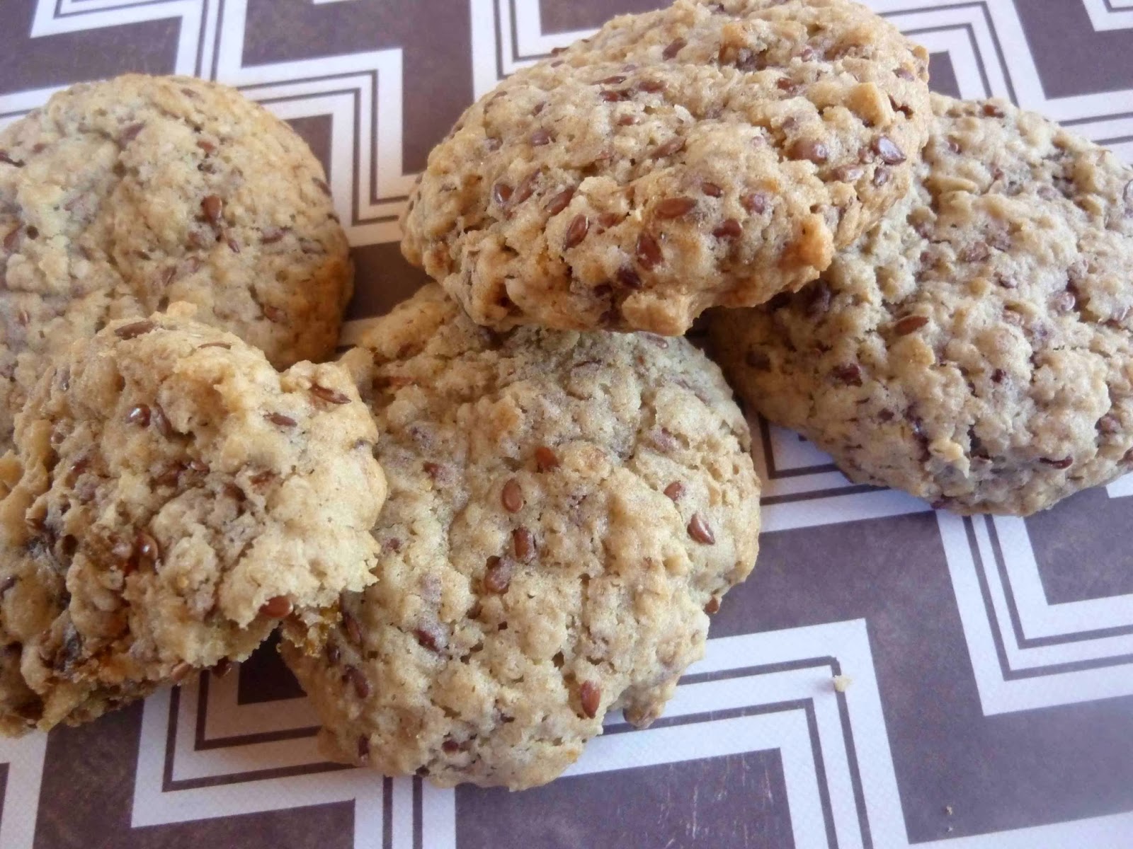 Diary of a Mad Hausfrau Flax Seed Date Oatmeal Cookies
