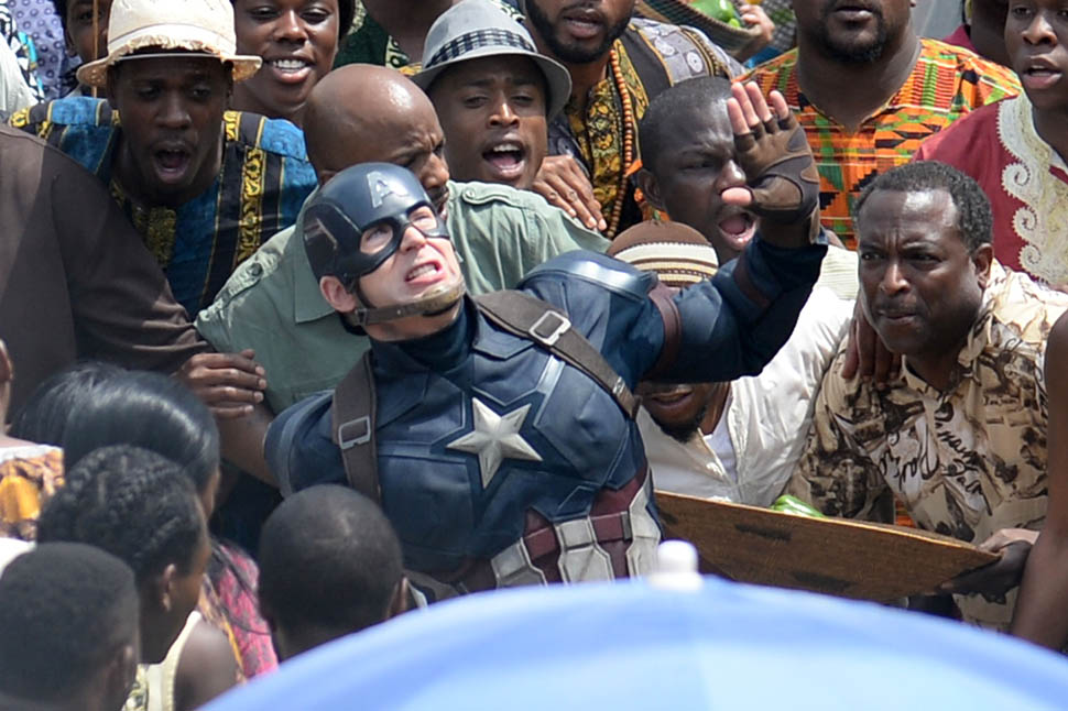 Sneak Peek Captain America Civil War More Set Images