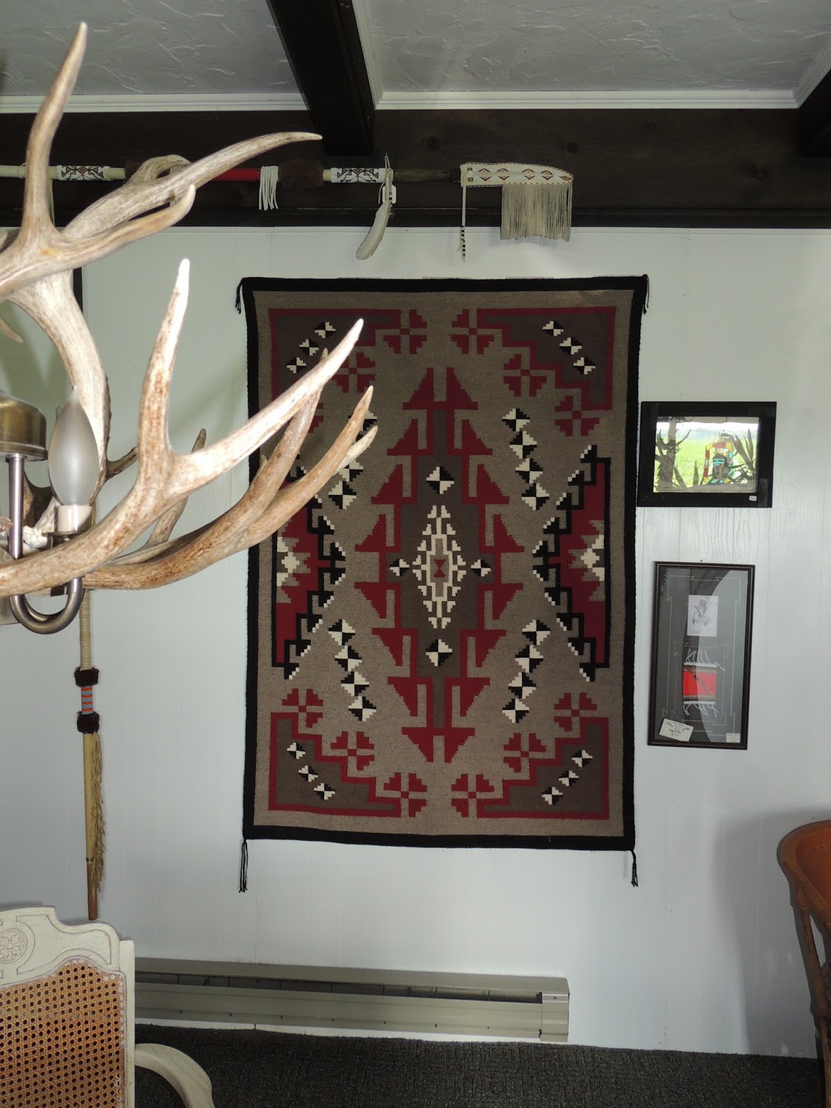 Indian Art Unlimited How To Display A Navajo Tapestry Rug