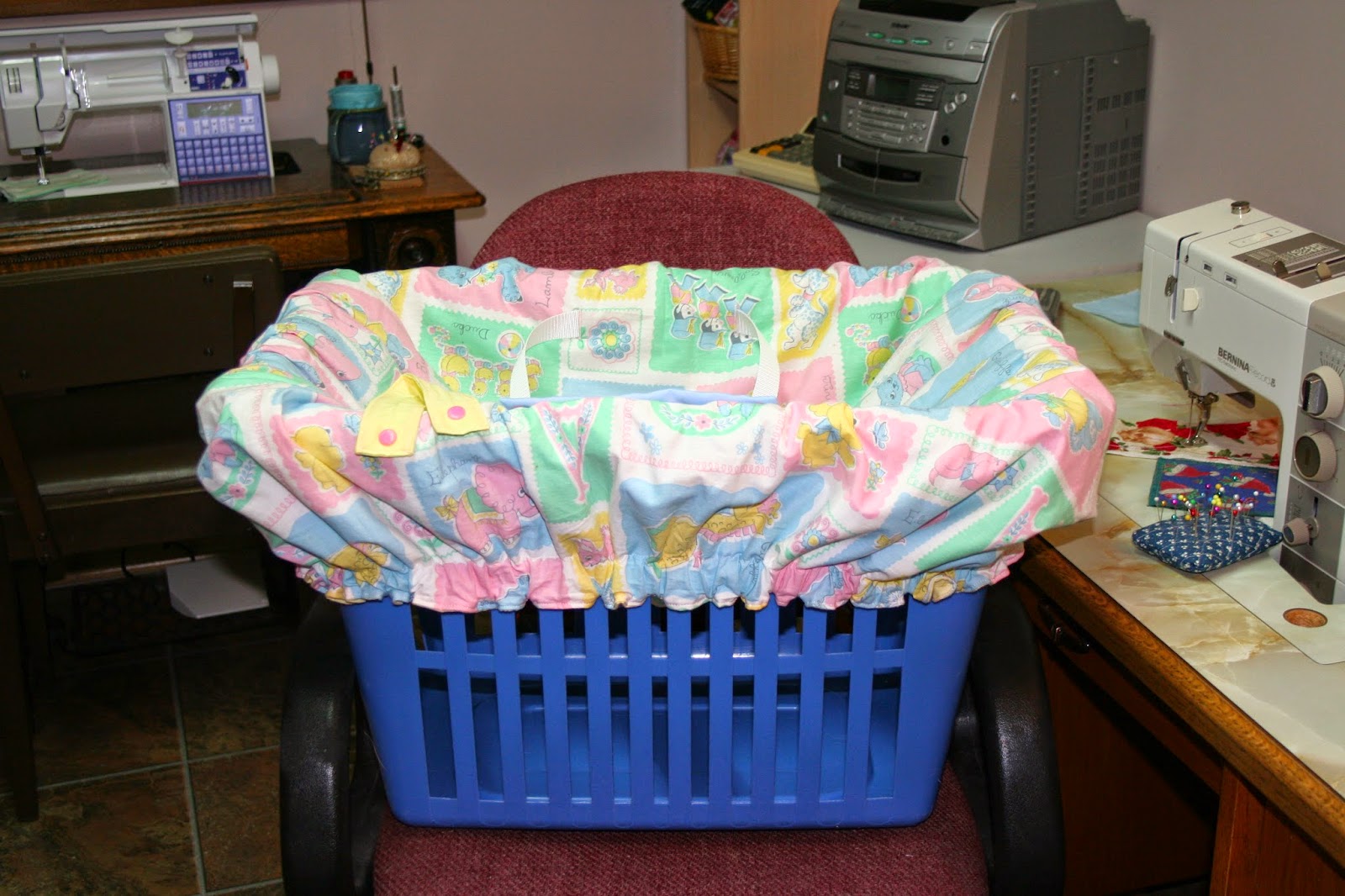 Tammy's Craft Emporium Shopping Cart Cover for Baby