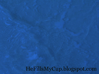 He Fills My Cup : How to Turn Your Blog Post Title Into a Photo for
