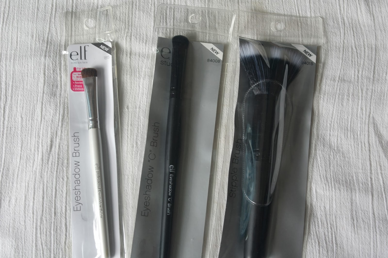 ELF-Tools&Accessories-Brushes-Eyeshadow Brush-Stipple Brush